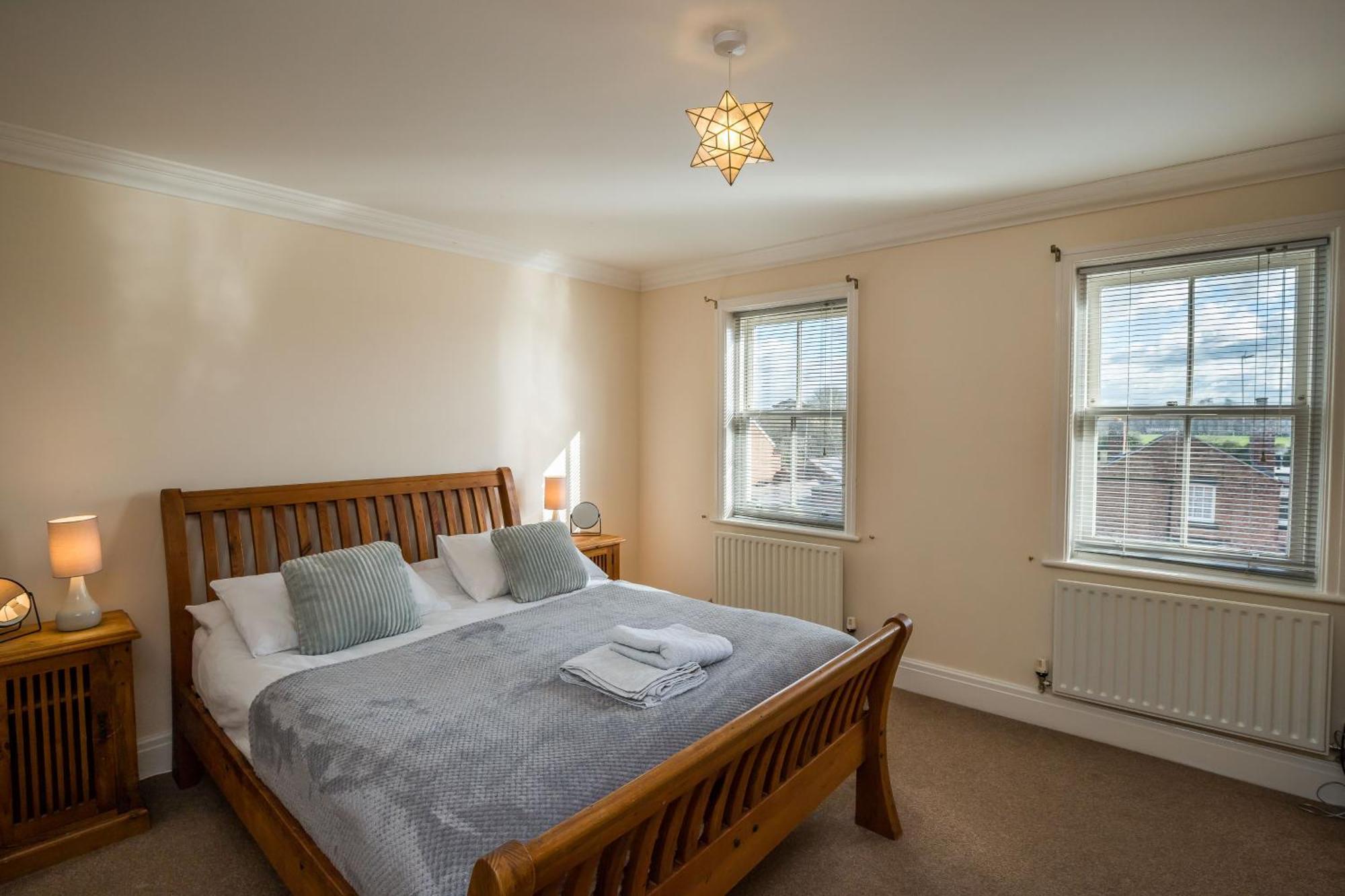 ホテル Spacious, 3 Bed House For 6 In Central チェスター エクステリア 写真